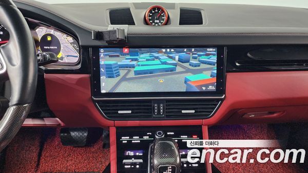 Porsche Cayenne 2020, фото 18
