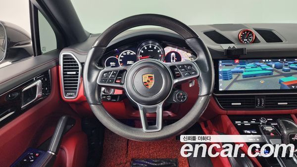 Porsche Cayenne 2020, фото 19