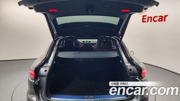 Porsche Cayenne 2020, фото 27