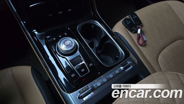 Kia Carnival 2023, фото 9