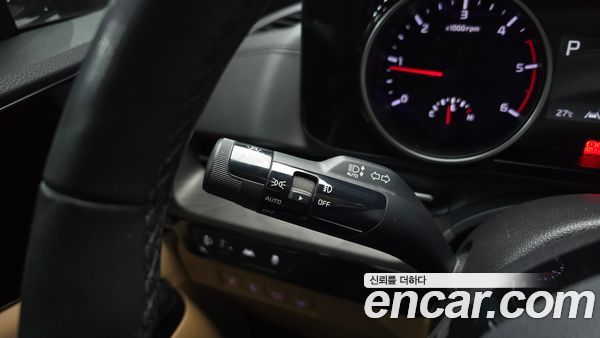 Kia Carnival 2023, фото 18