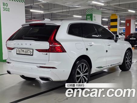 Volvo XC60 2020, фото 3