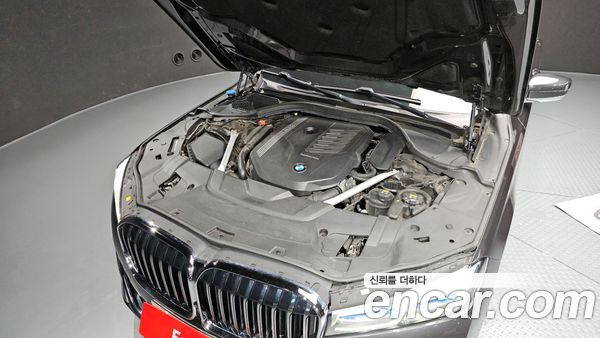 BMW 7 Series 2021, фото 6