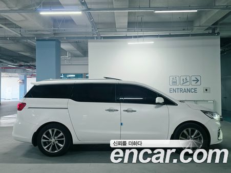 Kia Carnival 2020, фото 7