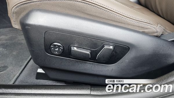 BMW 5 Series 2024, фото 16