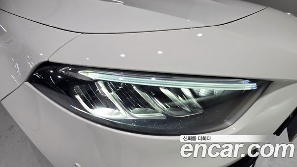 Mercedes-Benz A-Class 2025, фото 12