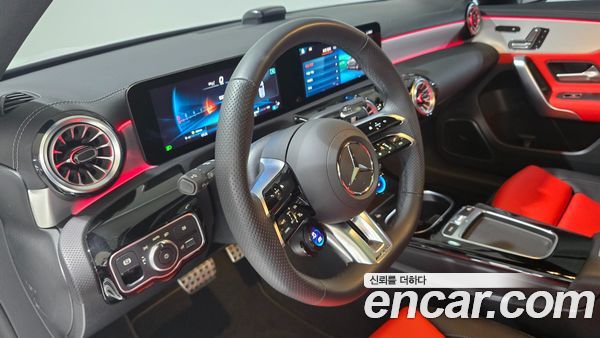 Mercedes-Benz A-Class 2025, фото 15