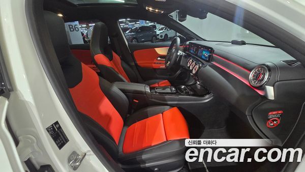 Mercedes-Benz A-Class 2025, фото 18
