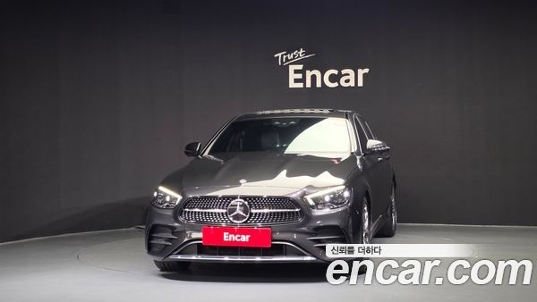 Mercedes-Benz E-Class 2021, фото 3