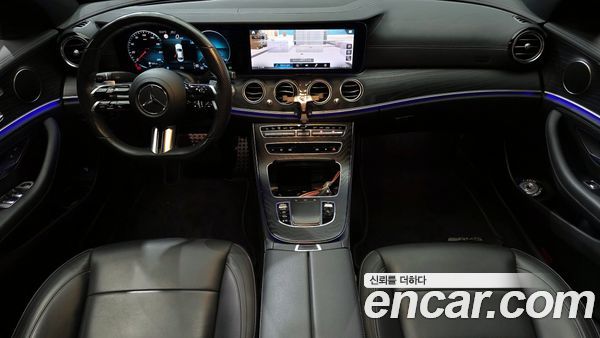 Mercedes-Benz E-Class 2021, фото 10