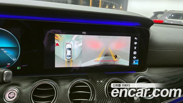 Mercedes-Benz E-Class 2021, фото 21