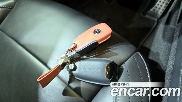 Mercedes-Benz E-Class 2021, фото 22
