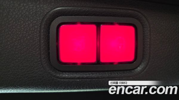 Mercedes-Benz E-Class 2021, фото 24