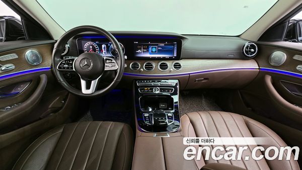 Mercedes-Benz E-Class 2020, фото 10