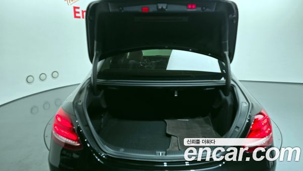 Mercedes-Benz E-Class 2020, фото 24