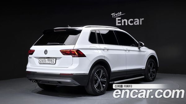 Volkswagen Tiguan 2020, фото 2