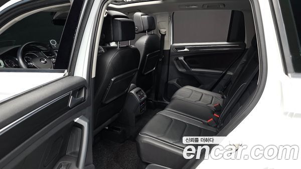 Volkswagen Tiguan 2020, фото 18