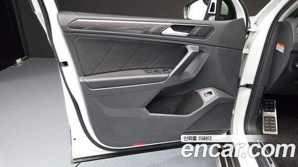 Volkswagen Tiguan 2020, фото 14
