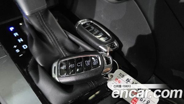Hyundai Elantra 2021, фото 26