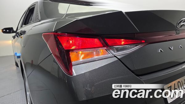 Hyundai Elantra 2021, фото 9