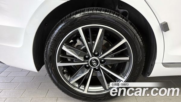 Hyundai Grandeur 2022, фото 5