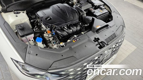 Hyundai Grandeur 2022, фото 6
