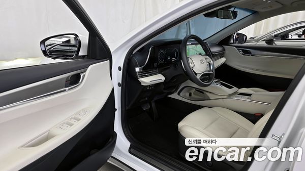 Hyundai Grandeur 2022, фото 10