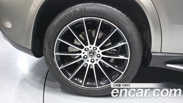Mercedes-Benz GLE 2023, фото 5