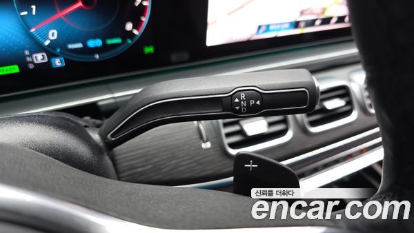 Mercedes-Benz GLE 2023, фото 9