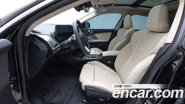 BMW 2 Series 2025, фото 10