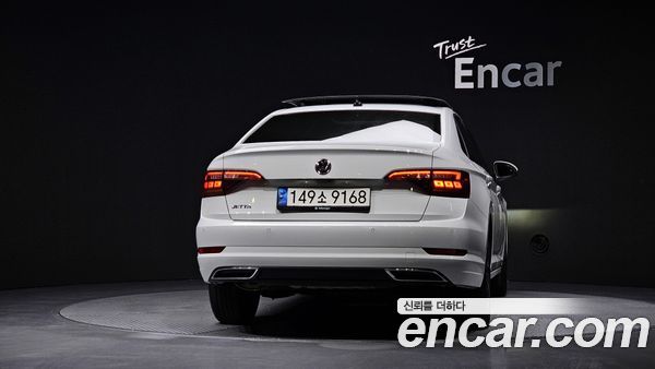 Volkswagen Jetta 2021, фото 4