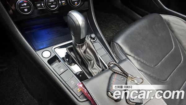 Volkswagen Jetta 2021, фото 12