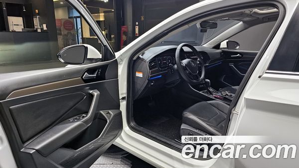 Volkswagen Jetta 2021, фото 13