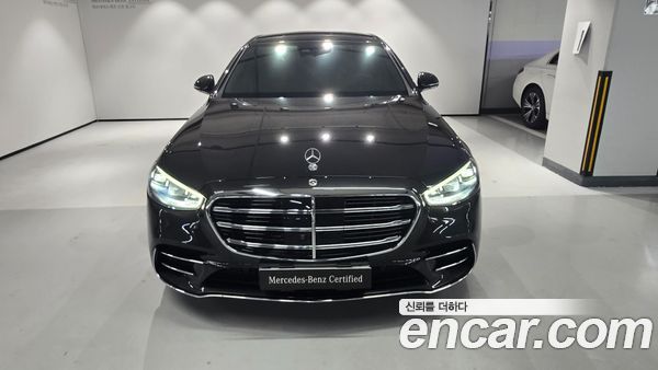 Mercedes-Benz S-Class 2023, фото 6