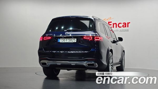 Mercedes-Benz GLS 2021, фото 4