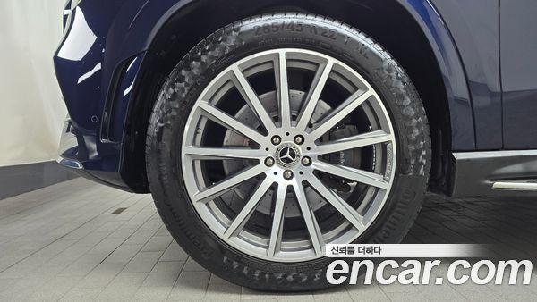 Mercedes-Benz GLS 2021, фото 5