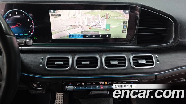 Mercedes-Benz GLS 2021, фото 20