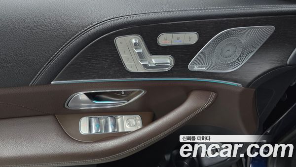 Mercedes-Benz GLS 2021, фото 27