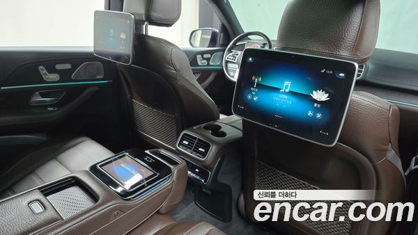Mercedes-Benz GLS 2021, фото 32