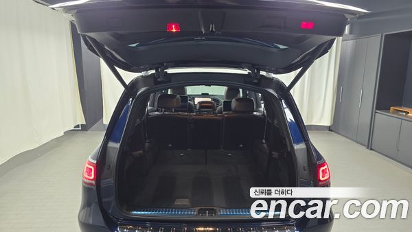 Mercedes-Benz GLS 2021, фото 33