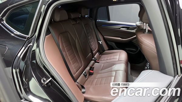 BMW X4 2025, фото 17