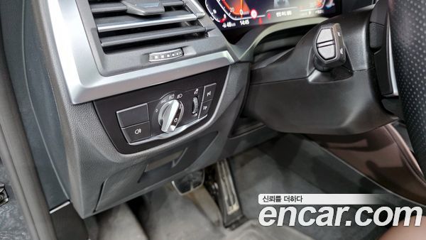 BMW X4 2025, фото 24