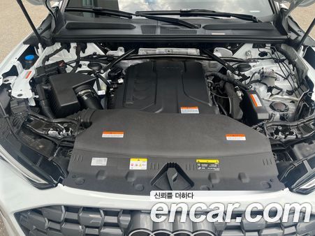 Audi Q5 2025, фото 6