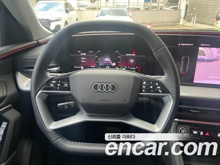 Audi Q5 2025, фото 11