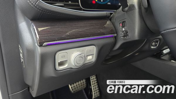 Mercedes-Benz GLE 2023, фото 20