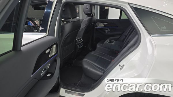 Mercedes-Benz GLE 2023, фото 16