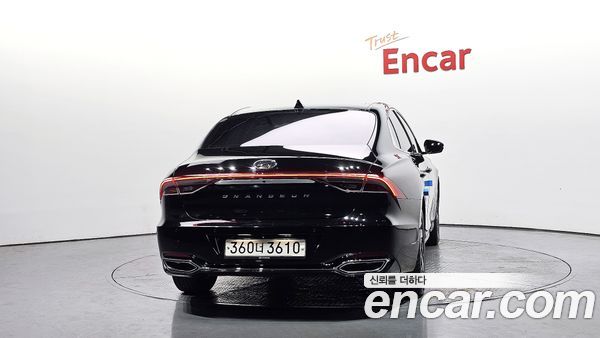 Hyundai Grandeur 2022, фото 4