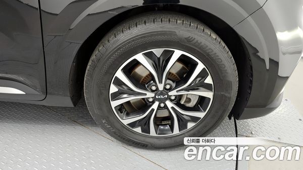 Kia Carnival 2022, фото 5
