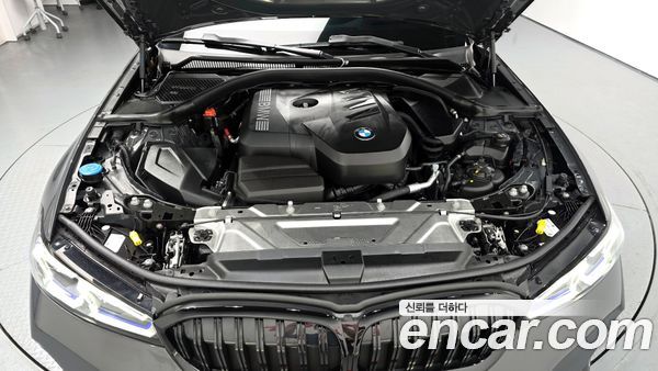 BMW 3 Series 2025, фото 6