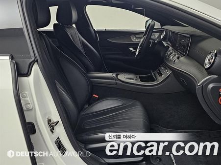 Mercedes-Benz CLS 2022, фото 9